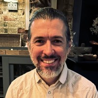 Avenza Systems Inc. Employee Nelson Santos's profile photo