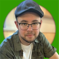 Vast.ai Employee Elias Thompson's profile photo