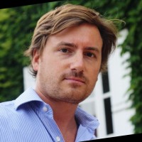 Samsung Electronics France Employee Henry Perret's profile photo