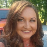 Crenlo Engineered Cabs Employee Leslie Sexton's profile photo