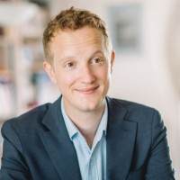 Loïc Favre Email