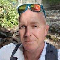 AT&T Employee Simon Toms's profile photo