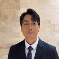 KLICHS LLP Employee Si Park's profile photo