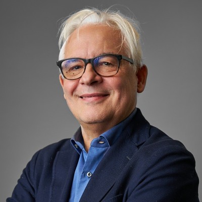 DentalPro Employee Roberto Ferrari's profile photo