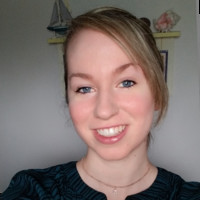 2nd & Charles Employee Heather Dufresne's profile photo