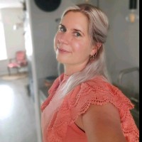 Marije Sierksma Email