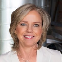 HomeStars Employee Nancy Peterson's profile photo