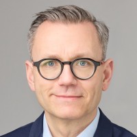 Sebastian Schwintek Email