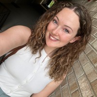 Kelsey Bradshaw Email