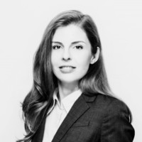 Éva Richard Email