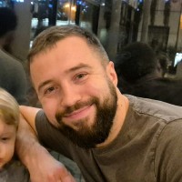 Daniel Holmes Email & Phone Number