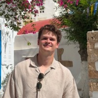 giant group Employee Thomas Williams's profile photo