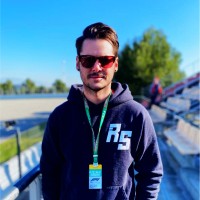 Gregor Hübner Email