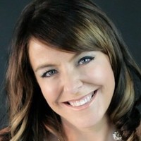 Dolce Salon & Spa Employee Louise Yanock's profile photo