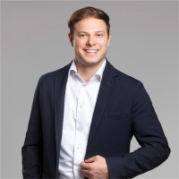 Lorenz Sigl Email
