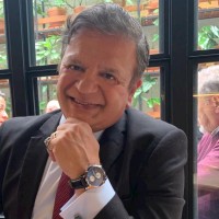 Daniel Law Employee Roberto Ribeiro's profile photo