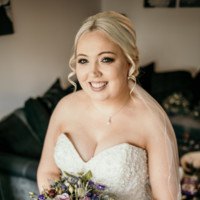 Linzi Walker Email
