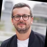 Galeries Lafayette Employee Emmanuel Guillo's profile photo