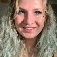 Opera Viva Employee Ernesta Feyzollahi's profile photo