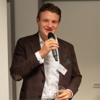 Alexander Vogeler Email