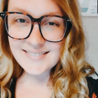 Paper Moon Painting Employee Sarah Goldner's profile photo