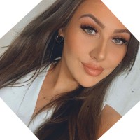 Dermalogica UK Employee Lucy Ryan's profile photo