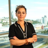 Yadira Hernández Vera Email