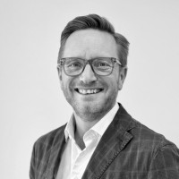 Lars Egedal Email