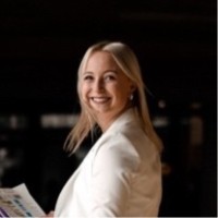 Julia Lehner Email