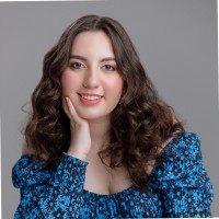 Alejandra Simán Email