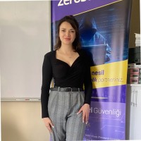 Zero Second® Employee Yaprak Yaman's profile photo