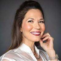 RenaissanceTech Employee Hillary Schwallie's profile photo