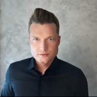 Kubát Jan Email