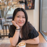 linkedin Employee Nhi Tran's profile photo