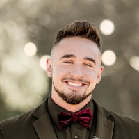 Oshkosh Defense Employee Andrew Mathis's profile photo