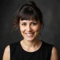 Lucrecia Rubio Email