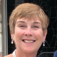 Media Real Estate Company Employee Linda Sutera's profile photo