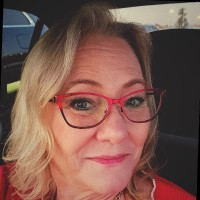 Vanguard Electronics Employee Laura Palmer's profile photo