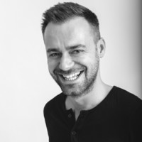 Peter Németh Email