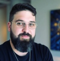 Fiverr Employee Tzafrir Rehan's profile photo