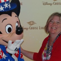 CruisingCo.com and MouseEarVacations.com Employee Susan Diamond's profile photo