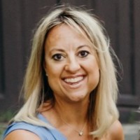 Double Good Employee Amanda Davis's profile photo