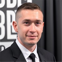 Robert Onisk Email & Phone Number