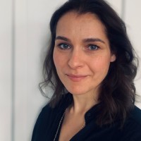 Julia Henning Email