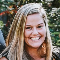 Inland: We Power Great Packaging Employee Bobbi Hutchens's profile photo