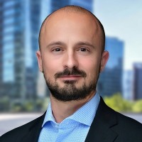 Sapphire Health Technology Consulting Employee Lyas Spiehler's profile photo