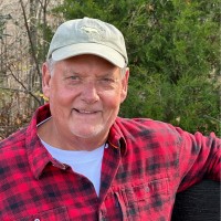 Onward Real Estate Employee Chuck Simpson's profile photo