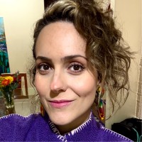 Mariana Vernikos Email