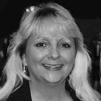 Kim Ellett