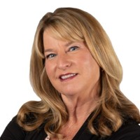 Perfect Closing Gift Employee Christy Kolbo's profile photo